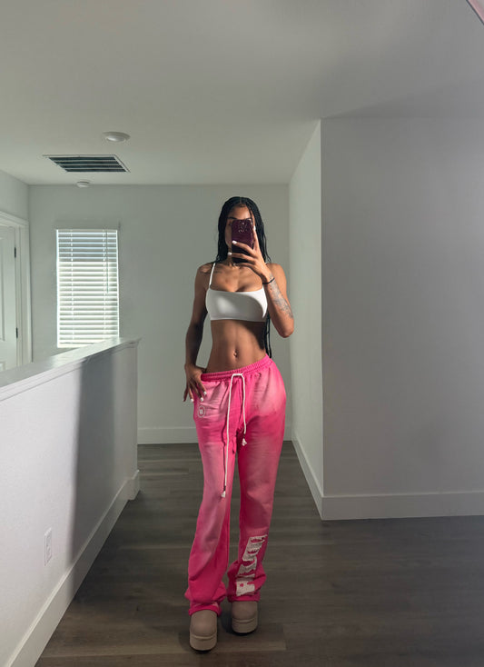 PYNK BAGGY MIERU SWEATS