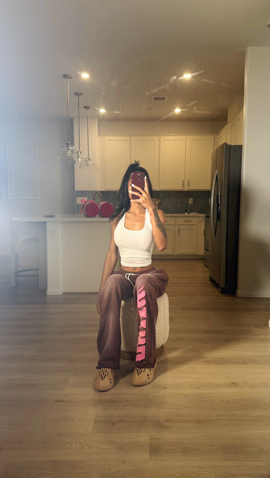 CHOCO MIERU BAGGY SWEATS