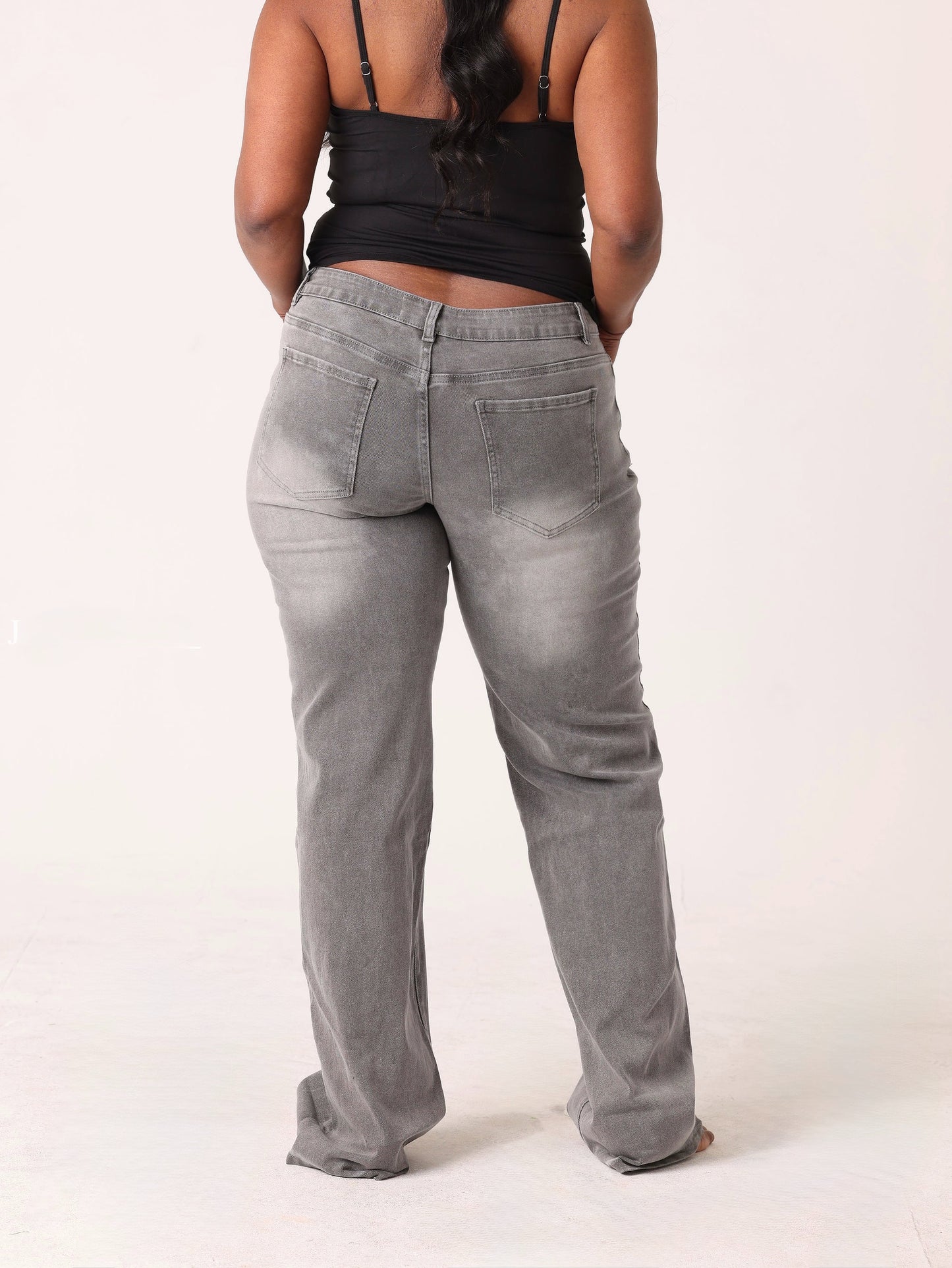 CHARCOAL AMORÈ JEAN
