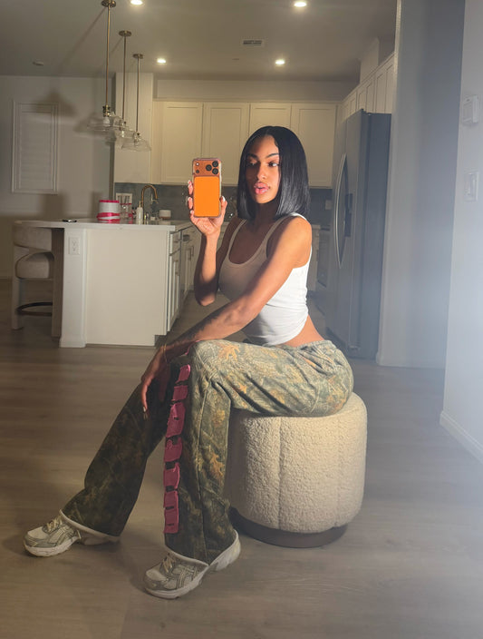 LIMITED MIERU CAMO SWEATS