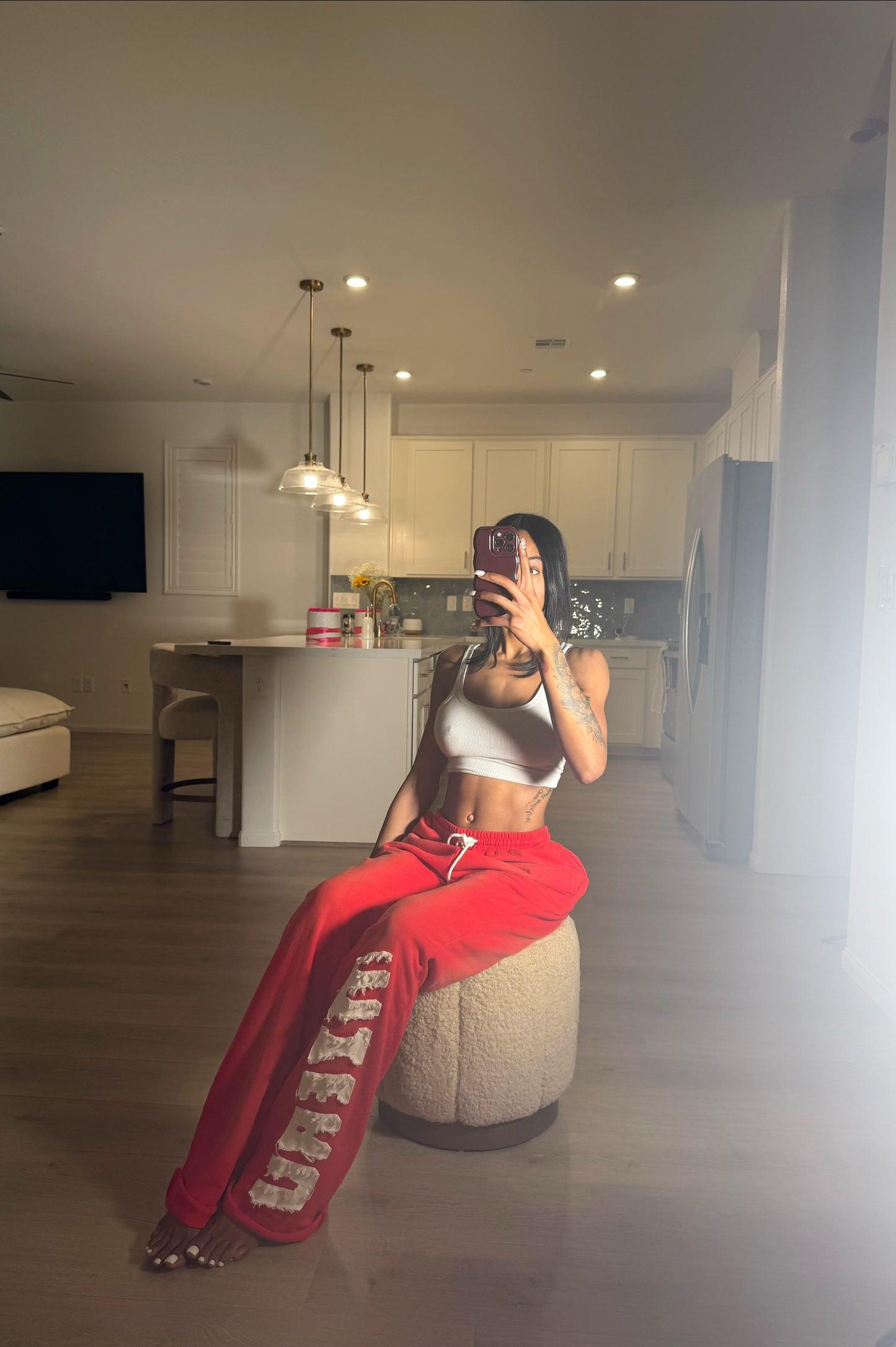 CHERRY BOMB MIERU BAGGY SWEATS