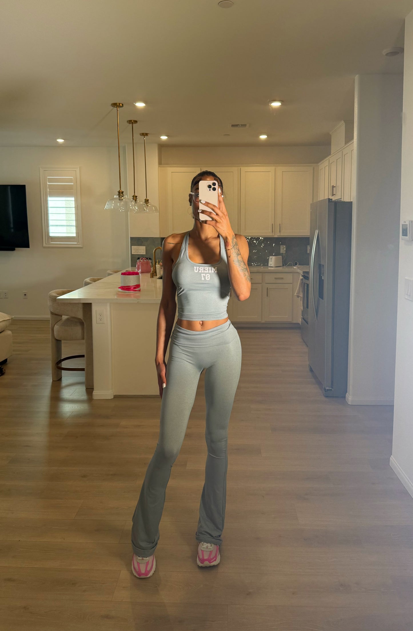 MIERU UNIVERSITY SET